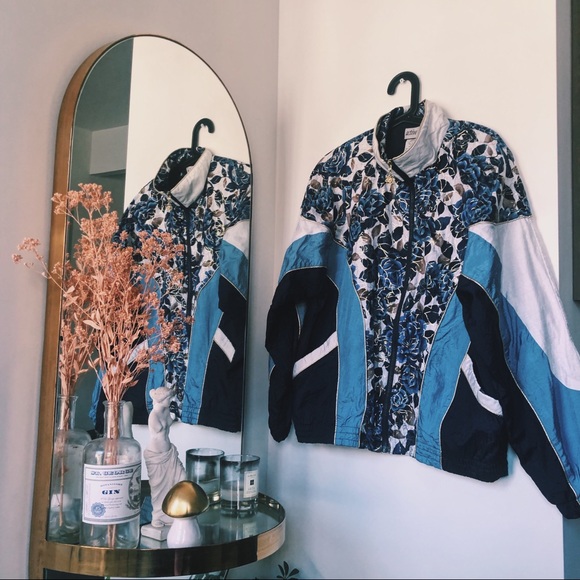 Royal Floral Blue Windbreaker - Picture 2 of 7